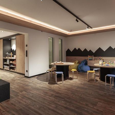 First Mountain Hotel Oetztal Лангенфельд Экстерьер фото